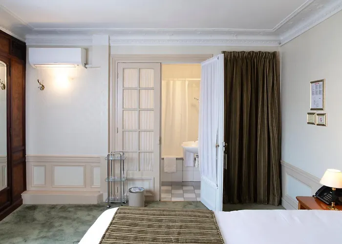Langlois Hotel 3*