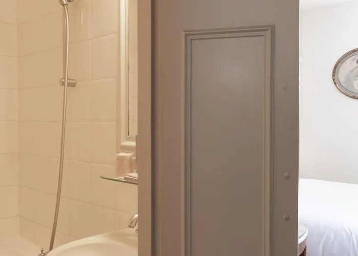 Hotel Langlois 3*