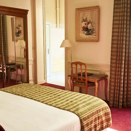 Hotel Langlois Paris