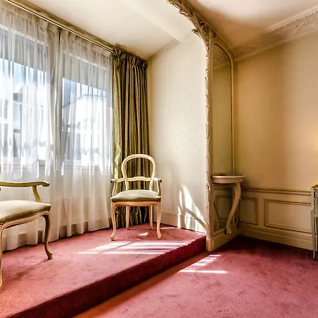 Hotel Langlois Paris