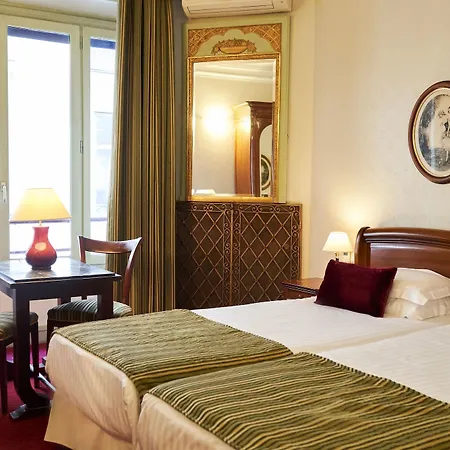 Hotel Langlois Paris