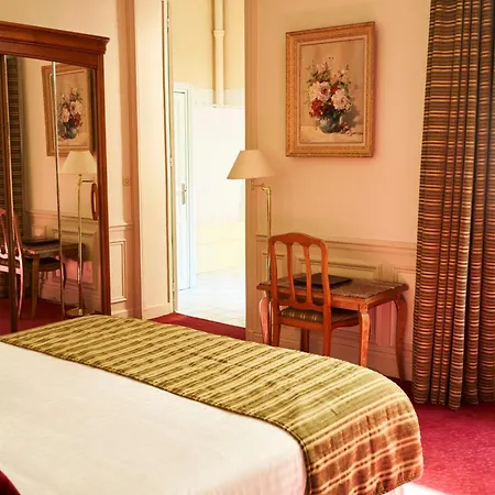 Hotel Langlois Parijs