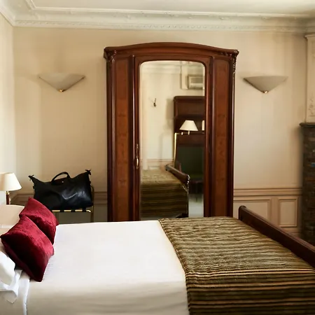 Langlois Hotel Parijs