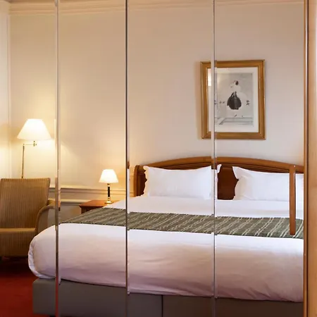 호텔 랑글루아 3*