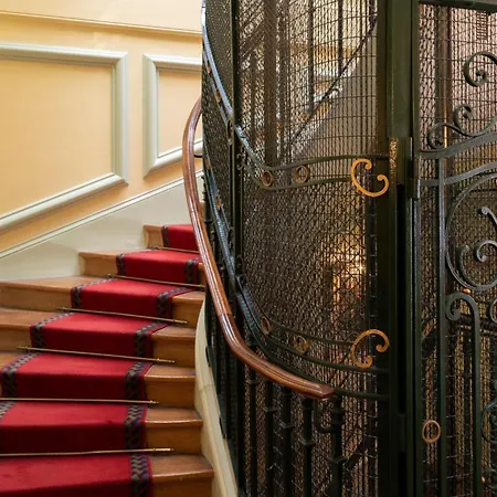 호텔 랑글루아 3*