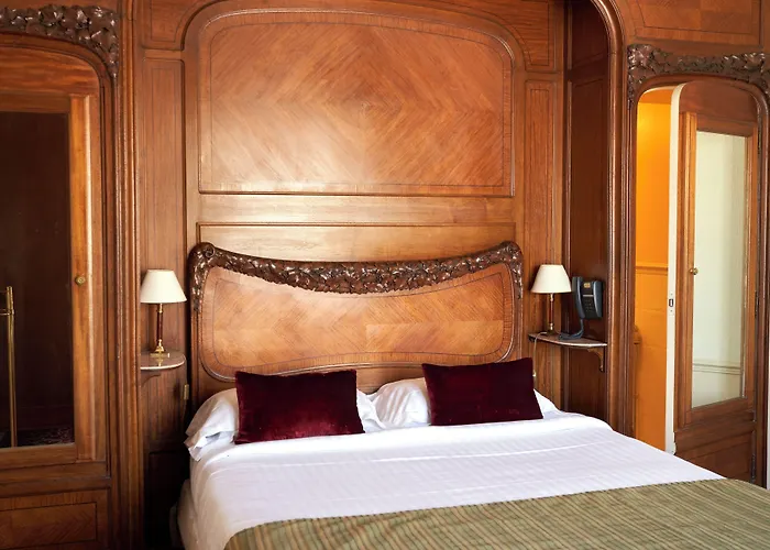 Langlois 3* Paris