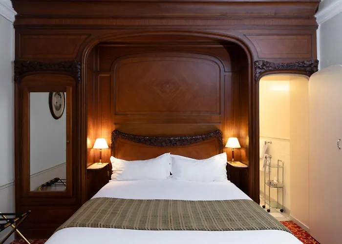 オテル ラングロワ パリ