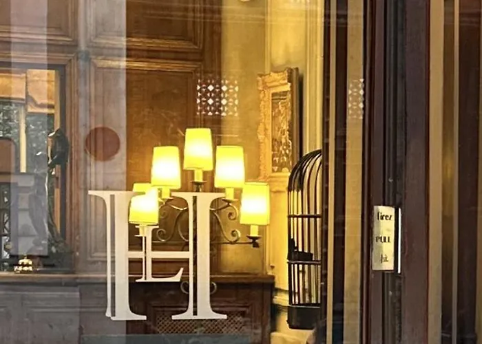 オテル ラングロワ